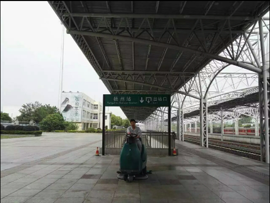 夜色直播APP下载BA900BT双刷驾驶式夜色直播APP盒子下载、夜色直播APP下载BA850BT双刷驾驶式夜色直播APP盒子下载、夜色直播APP下载驾驶式夜色直播APP安卓下载、夜色直播APP下载驾驶式扫地车